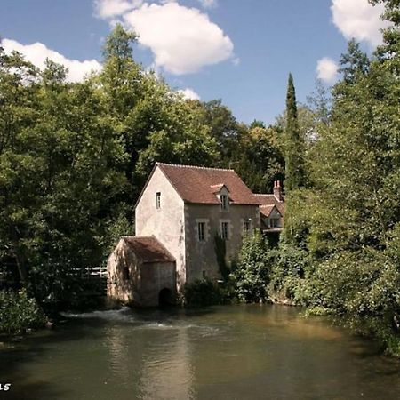 Maison De Charme En Pleine Nature Saint-Germain-des-Grois Exterior foto
